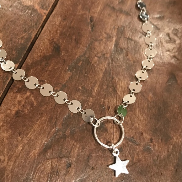 GUIDE STAR ☆ GOLD Choker Necklace - Picture 3 of 3